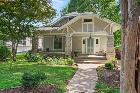 1623 Forrest Ave, Memphis, TN 38112