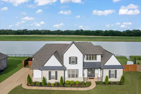 6402 Clarkson Cir, Arlington, TN 38002