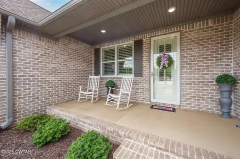 571 Todd Ray Cv, Henderson, TN 38340