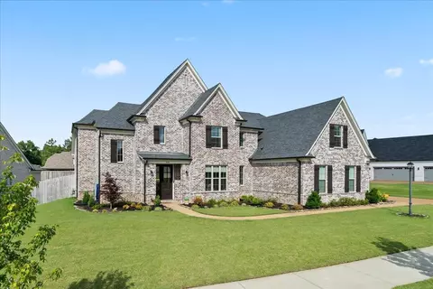 5170 Saffron Spring Rd, Lakeland, TN 38002