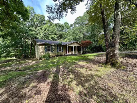 1790 Country Club Rd, Somerville, TN 38068