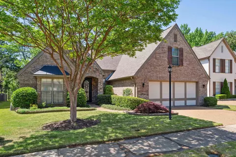3183 Sea Ray Ln, Lakeland, TN 38002