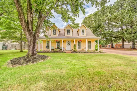 3239 Venson Dr, Bartlett, TN 38134