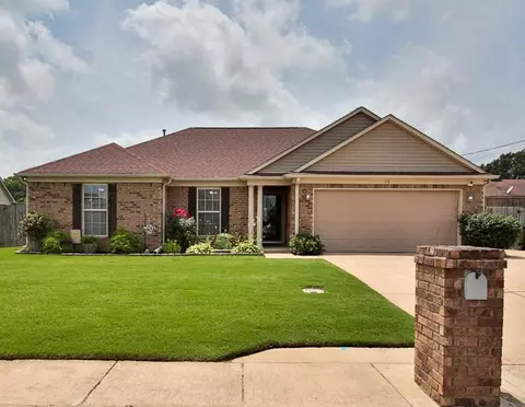 79 Vermont Dr, Munford, TN 38058