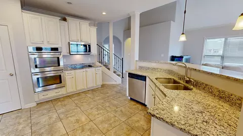 Kitchen - 7070 E Hawks Crossing Dr, Olive Branch, MS 38654 photo 2 of 3