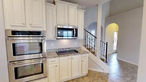 Kitchen - 7070 E Hawks Crossing Dr, Olive Branch, MS 38654 photo 3 of 3