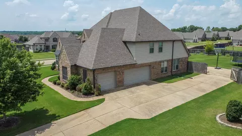 Other - 7070 E Hawks Crossing Dr, Olive Branch, MS 38654 photo 1 of 8