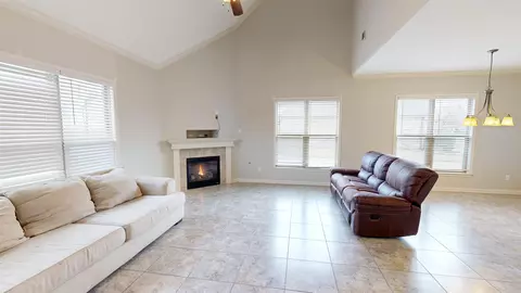 Living - 7070 E Hawks Crossing Dr, Olive Branch, MS 38654 photo 2 of 2