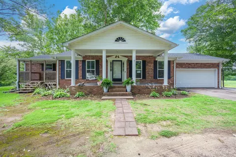 130 Old Sobby Rd, Bethel Springs, TN 38315