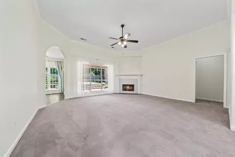 Living - 3760 Broadway Rd, Bartlett, TN 38135 photo 1 of 6