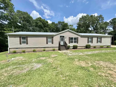 725 Sugar Hill Loop, Bolivar, TN 38008