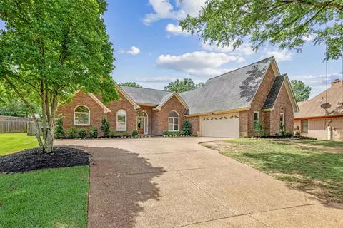 215 Alan Cv, Collierville, TN 38017