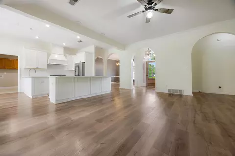 215 Alan Cv, Collierville, TN 38017 photo 11