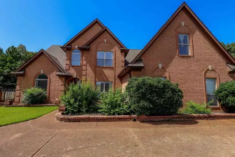 8510 Wolf Trace Ln, Bartlett, TN 38133