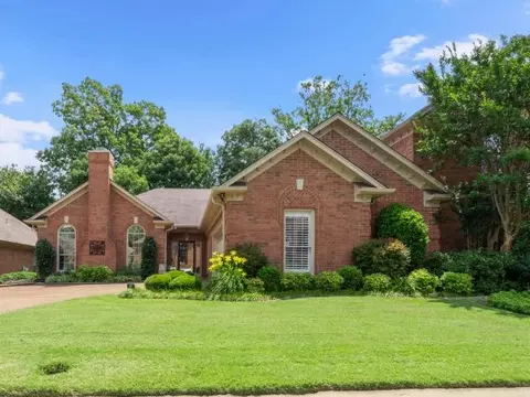 1894 E Pheasant Acres Ln, Cordova, TN 38016