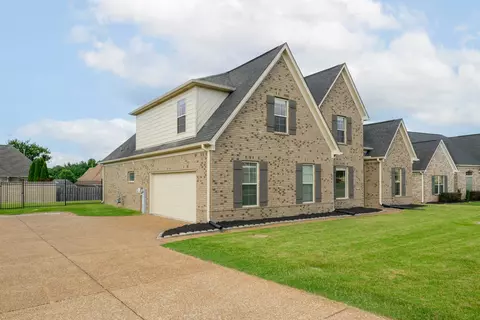 Exterior - 8888 Mt Hill Dr, Lakeland, TN 38002 photo 9 of 10