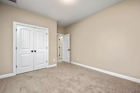 Bedroom - 8888 Mt Hill Dr, Lakeland, TN 38002 photo 2 of 6