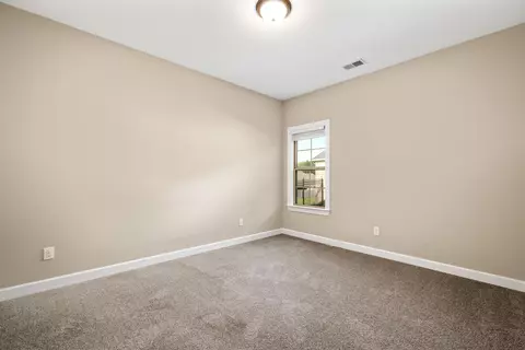 Bedroom - 8888 Mt Hill Dr, Lakeland, TN 38002 photo 4 of 6