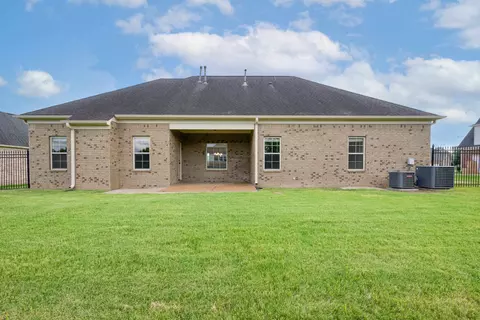 Exterior - 8888 Mt Hill Dr, Lakeland, TN 38002 photo 5 of 10
