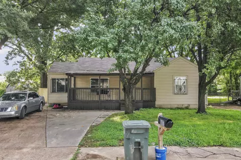 607 Burlington Cir, Memphis, TN 38127