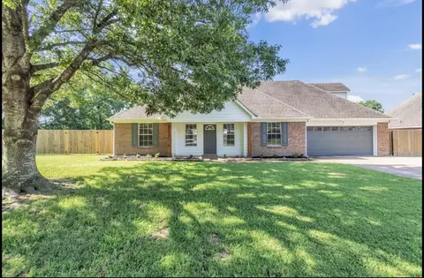 7379 Lavita Cv, Bartlett, TN 38133