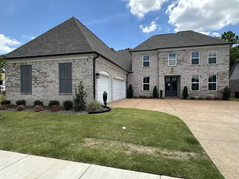 10161 Conner Field Ln, Lakeland, TN 38002