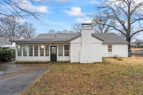 Exterior - 4947 Dee Rd, Memphis, TN 38117 photo 2 of 7