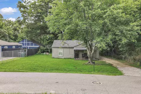 908 Restbrook Ave, Memphis, TN 38127