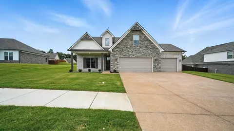 131 Pritchett Cv, Munford, TN 38058