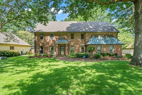 1979 Myrtle Bend Dr, Germantown, TN 38139