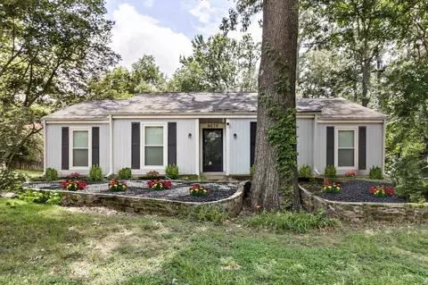 5675 Fieldcrest Ave, Bartlett, TN 38134