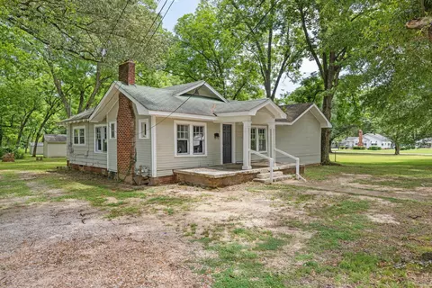 204 Young St, Corinth, MS 38834 photo 2