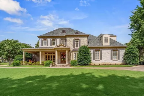 1499 Lancaster Dr, Memphis, TN 38120