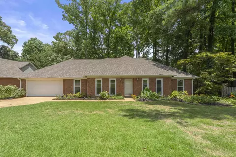 2046 Newfields Dr, Germantown, TN 38139