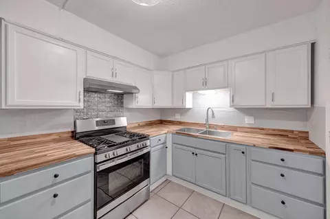 151 N Belvedere Blvd #22, Memphis, TN 38104