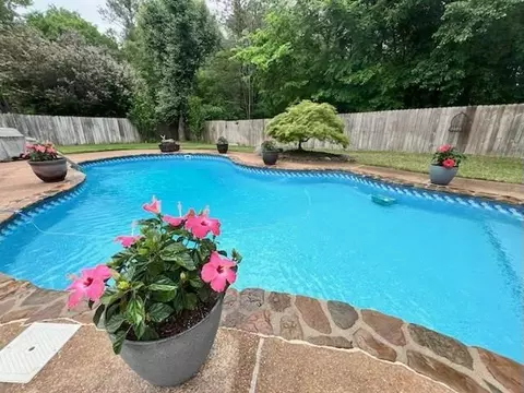 798 Lancelot Ln, Collierville, TN 38017