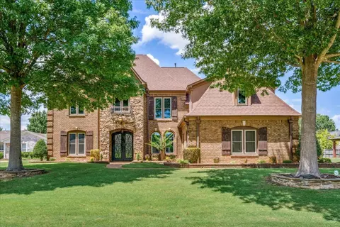 620 Ridge Springs Rd, Collierville, TN 38017