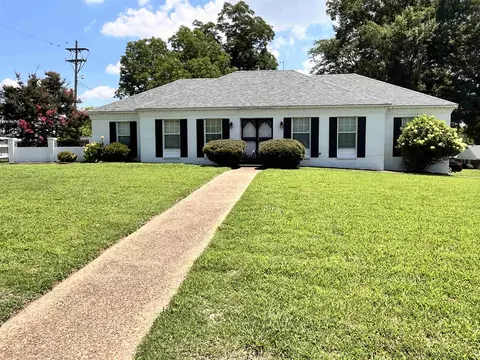 4282 Millbranch Rd, Memphis, TN 38116