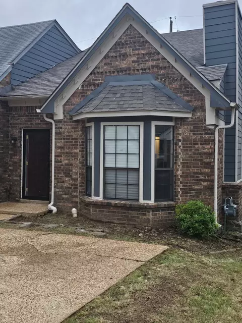 4195 Cedartree Dr, Memphis, TN 38141