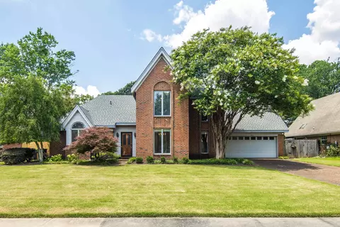 703 Cedar Brake Dr, Cordova, TN 38018