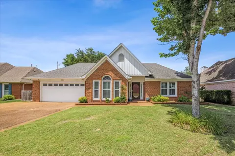 8560 Sunnyvale St S, Cordova, TN 38018