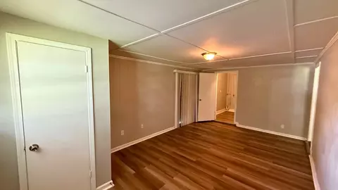 Bedroom - 339 Shofner Ave, Memphis, TN 38109 photo 1 of 2