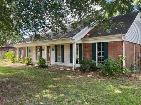 3171 Shelby St, Bartlett, TN 38134