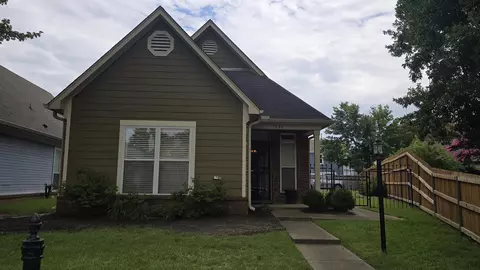 1030 E Island Pl E, Memphis, TN 38103