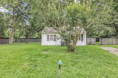 1045 Carrolton Ave, Memphis, TN 38127