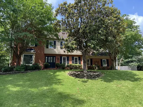 1385 Pine Bark Cv, Memphis, TN 38120