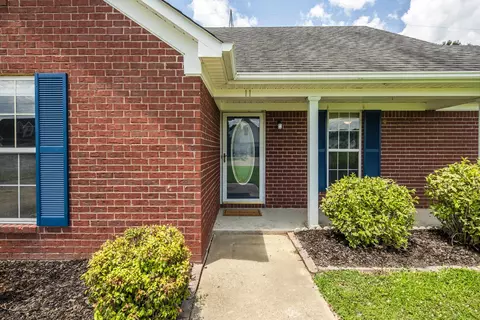 11 Woodshire Ln, Brighton, TN 38011