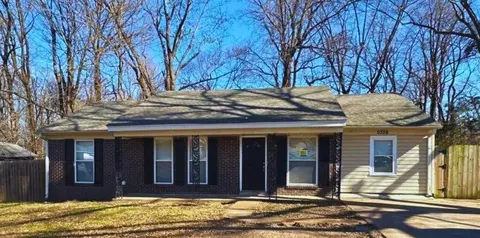 5358 Abbeycrest Dr, Memphis, TN 38109