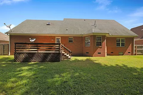 Exterior - 56 Braddock Pl, Jackson, TN 38305 photo 4 of 5