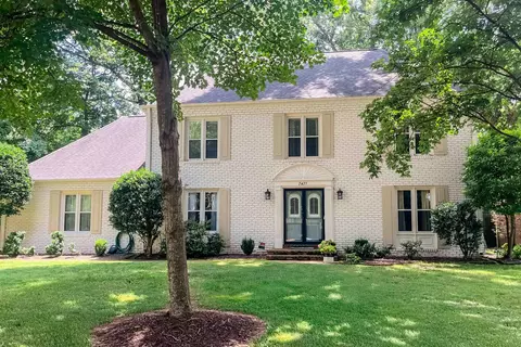 7471 Weeping Willow Dr, Germantown, TN 38138